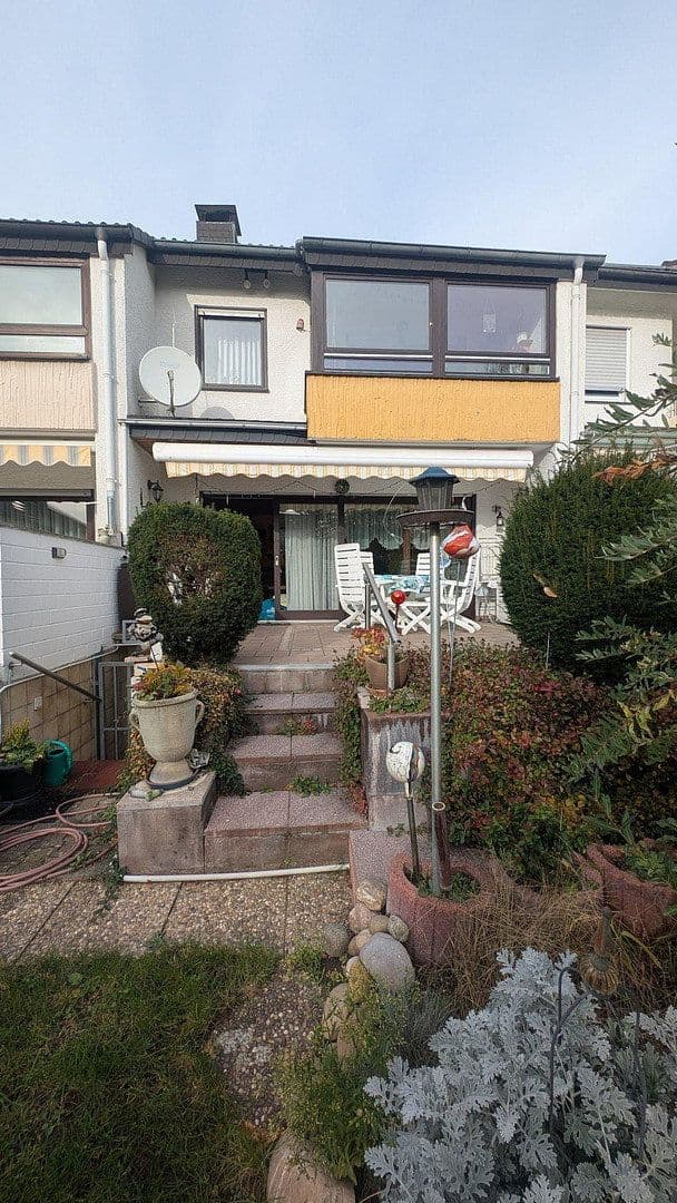 Predaj domu 140 m², pozemek 216 m², Hoelscherweg 5, Darmstadt, Hesensko Predaj domu 140 m², pozemek 216 m², Hoelscherweg 5, Darmstadt, Hesensko