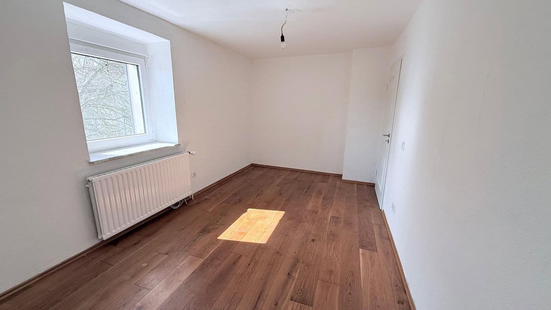 Prenájom bytu 3-izbový 94 m², Mittelstraße 2, Schwerte, Severné Porýnie - Westfálsko Prenájom bytu 3-izbový 94 m², Mittelstraße 2, Schwerte, Severné Porýnie - Westfálsko