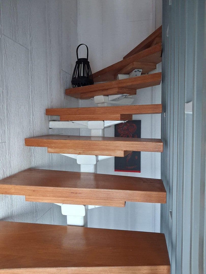 Predaj domu 168 m², pozemek 598 m², Falkenweg 5, Hagenburg, Dolné Sasko Predaj domu 168 m², pozemek 598 m², Falkenweg 5, Hagenburg, Dolné Sasko