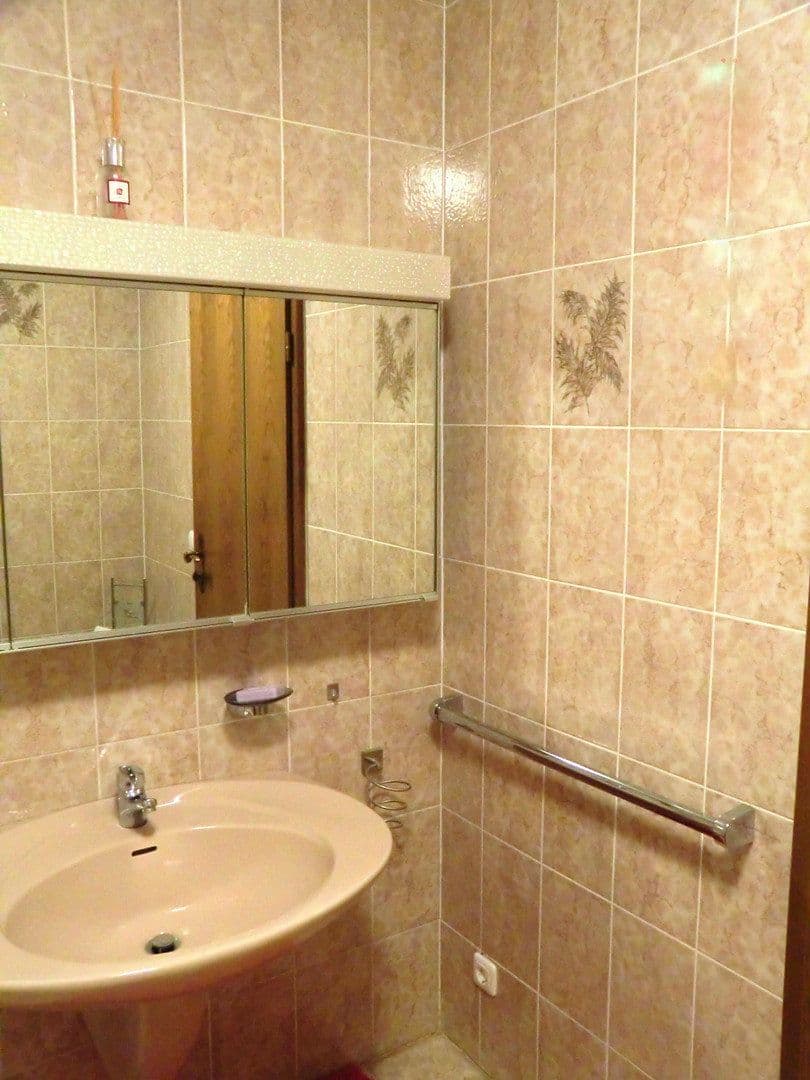 Prenájom bytu 2-izbový 72 m², Donaustrasse 20, Kelheim, Bavorsko Prenájom bytu 2-izbový 72 m², Donaustrasse 20, Kelheim, Bavorsko