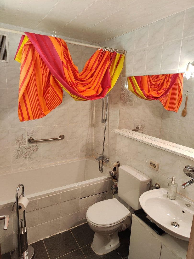 Prenájom bytu 2-izbový 42 m², Kärntner Straße 39, Freudenstadt, Bádensko-Wurttembersko Prenájom bytu 2-izbový 42 m², Kärntner Straße 39, Freudenstadt, Bádensko-Wurttembersko