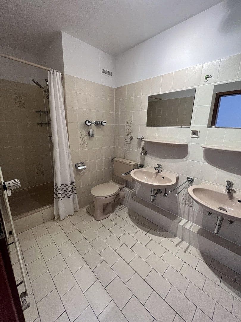 Predaj bytu 3-izbový 94 m², Heusenstamm, Hesensko Predaj bytu 3-izbový 94 m², Heusenstamm, Hesensko