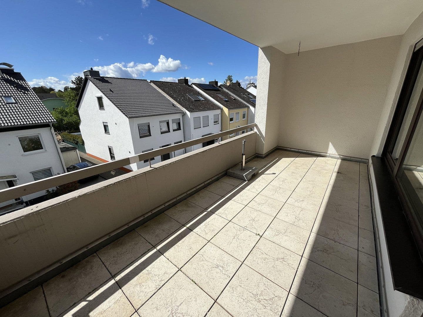 Predaj bytu 3-izbový 94 m², Heusenstamm, Hesensko Predaj bytu 3-izbový 94 m², Heusenstamm, Hesensko