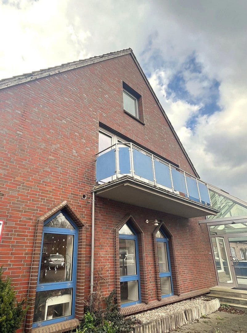 Predaj domu 417 m², pozemek 1.200 m², Hauptstr. 16, Altenmedingen, Dolné Sasko Predaj domu 417 m², pozemek 1.200 m², Hauptstr. 16, Altenmedingen, Dolné Sasko