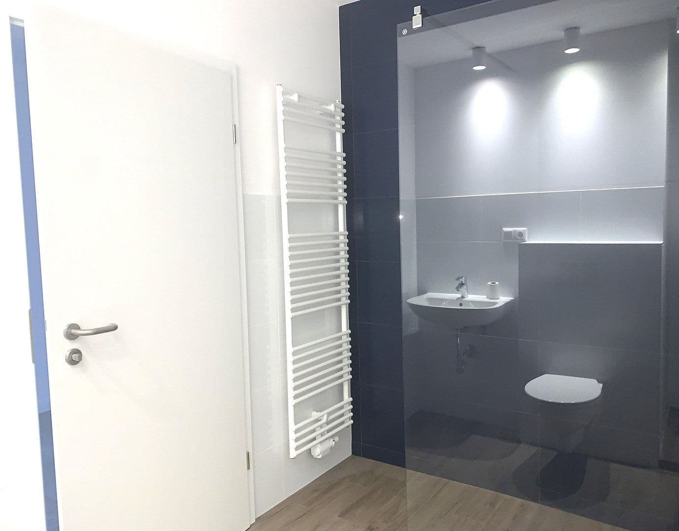 Predaj domu 417 m², pozemek 1.200 m², Hauptstr. 16, Altenmedingen, Dolné Sasko Predaj domu 417 m², pozemek 1.200 m², Hauptstr. 16, Altenmedingen, Dolné Sasko