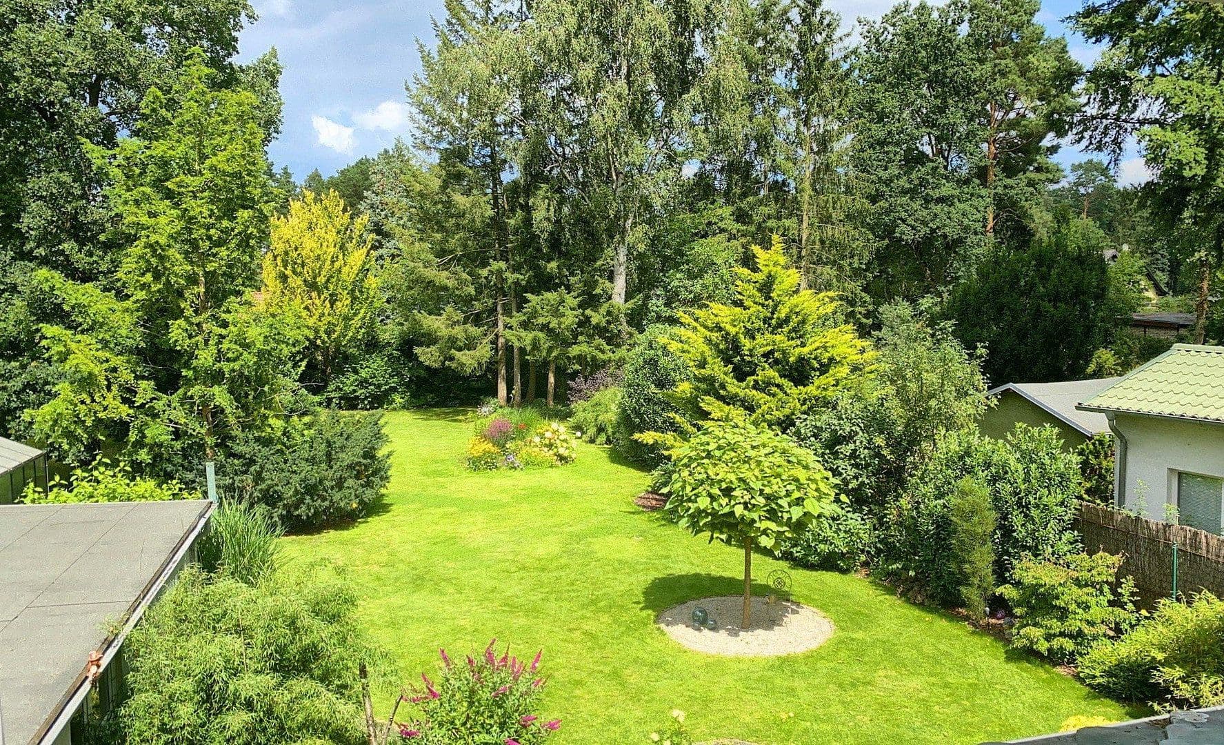 Predaj domu 273 m², pozemek 1.159 m², Mühlenbecker Land, Brandenbursko Predaj domu 273 m², pozemek 1.159 m², Mühlenbecker Land, Brandenbursko