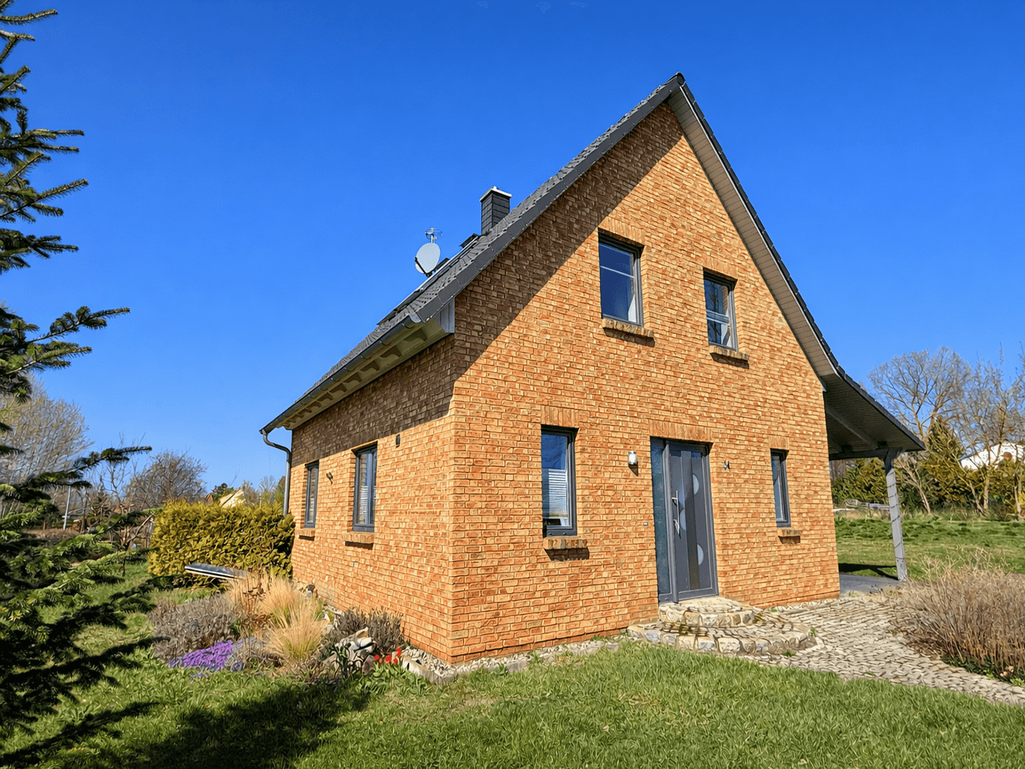 Predaj domu 120 m², pozemek 690 m², Kartlow 34, Neuburg, Meklenbursko-Predpomoransko Predaj domu 120 m², pozemek 690 m², Kartlow 34, Neuburg, Meklenbursko-Predpomoransko
