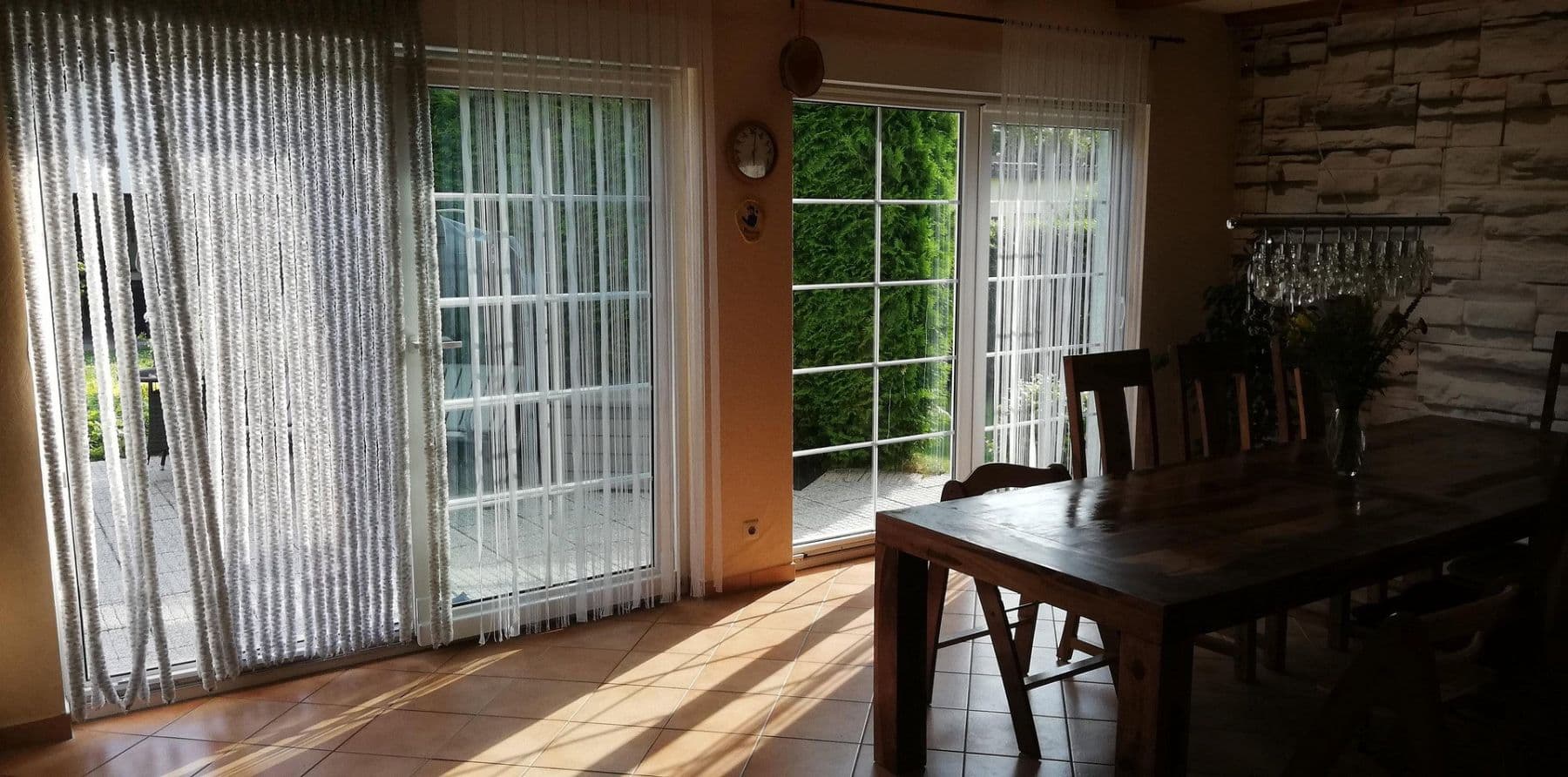 Predaj domu 235 m², pozemek 1.977 m², Dorfstr. 35, Nauen, Brandenbursko Predaj domu 235 m², pozemek 1.977 m², Dorfstr. 35, Nauen, Brandenbursko