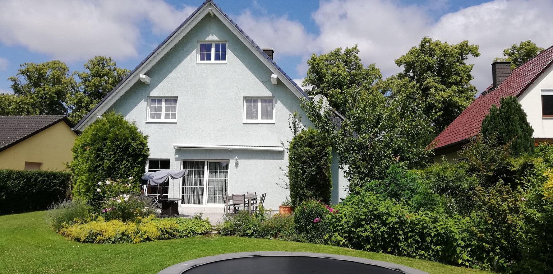 Predaj domu 235 m², pozemek 1.977 m², Dorfstr. 35, Nauen, Brandenbursko Predaj domu 235 m², pozemek 1.977 m², Dorfstr. 35, Nauen, Brandenbursko