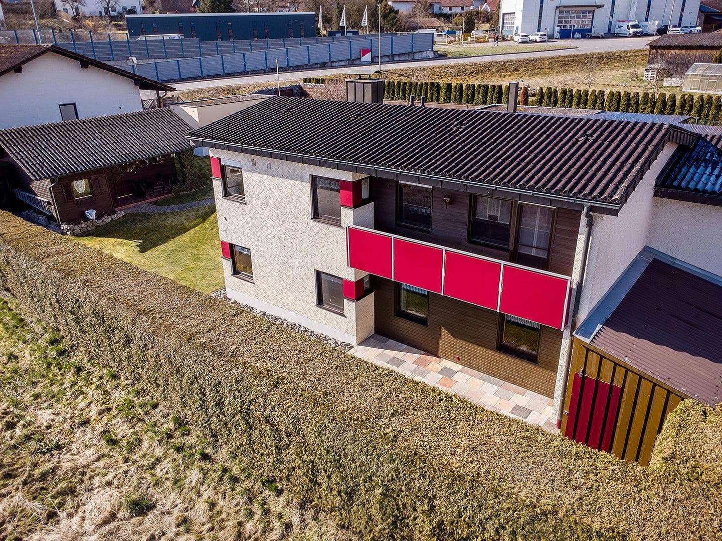 Predaj domu 140 m², pozemek 852 m², Bgm.-Feldbauer-Str. 15, Roding, Bavorsko Predaj domu 140 m², pozemek 852 m², Bgm.-Feldbauer-Str. 15, Roding, Bavorsko