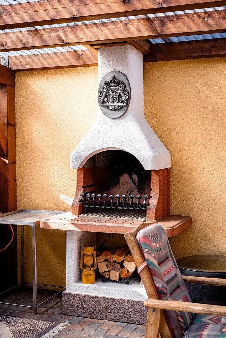 Predaj domu 140 m², pozemek 852 m², Bgm.-Feldbauer-Str. 15, Roding, Bavorsko Predaj domu 140 m², pozemek 852 m², Bgm.-Feldbauer-Str. 15, Roding, Bavorsko