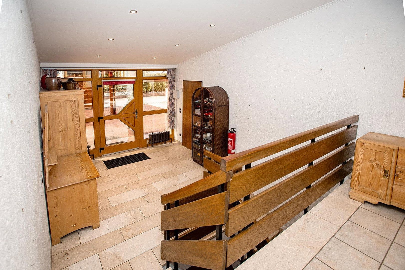 Predaj domu 140 m², pozemek 852 m², Bgm.-Feldbauer-Str. 15, Roding, Bavorsko Predaj domu 140 m², pozemek 852 m², Bgm.-Feldbauer-Str. 15, Roding, Bavorsko