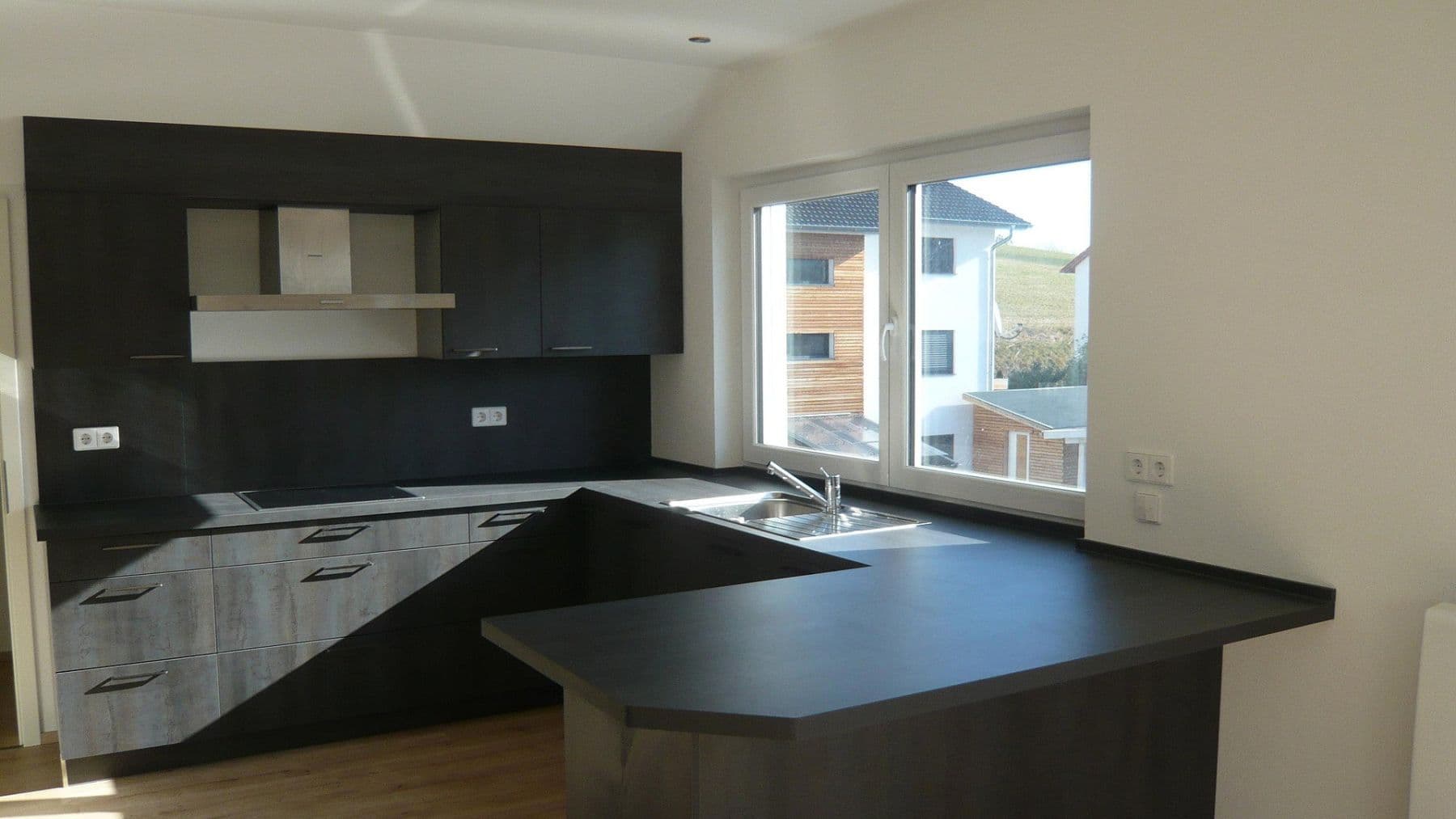 Prenájom bytu 3-izbový 90 m², Deggingen, Bádensko-Wurttembersko Prenájom bytu 3-izbový 90 m², Deggingen, Bádensko-Wurttembersko