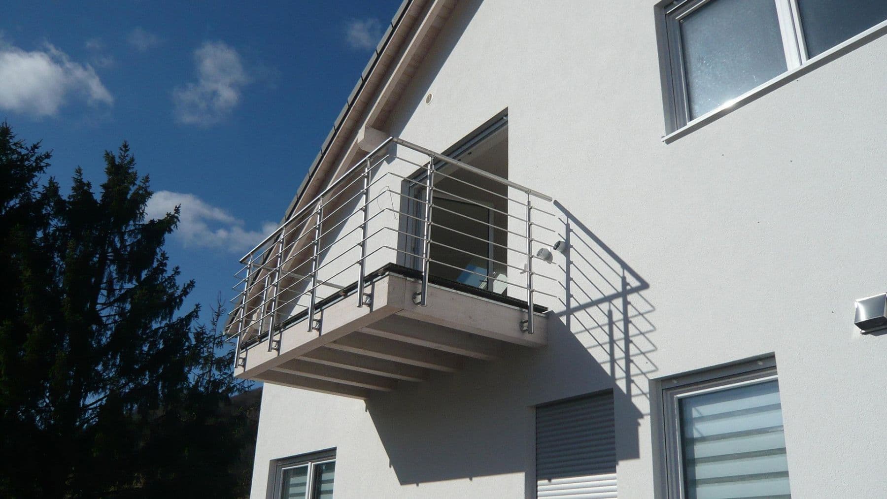 Prenájom bytu 3-izbový 90 m², Deggingen, Bádensko-Wurttembersko Prenájom bytu 3-izbový 90 m², Deggingen, Bádensko-Wurttembersko