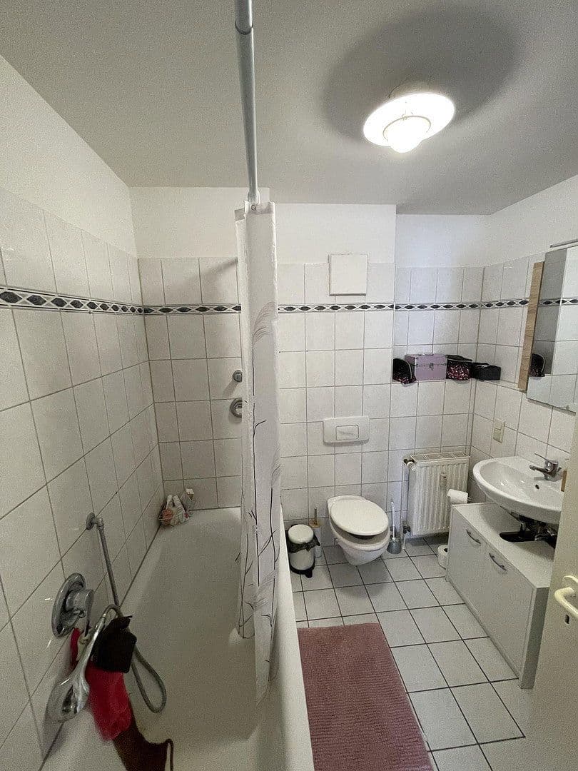 Prenájom bytu 3-izbový 74 m², Im Meisengarten 6, Bonn, Severné Porýnie - Westfálsko Prenájom bytu 3-izbový 74 m², Im Meisengarten 6, Bonn, Severné Porýnie - Westfálsko