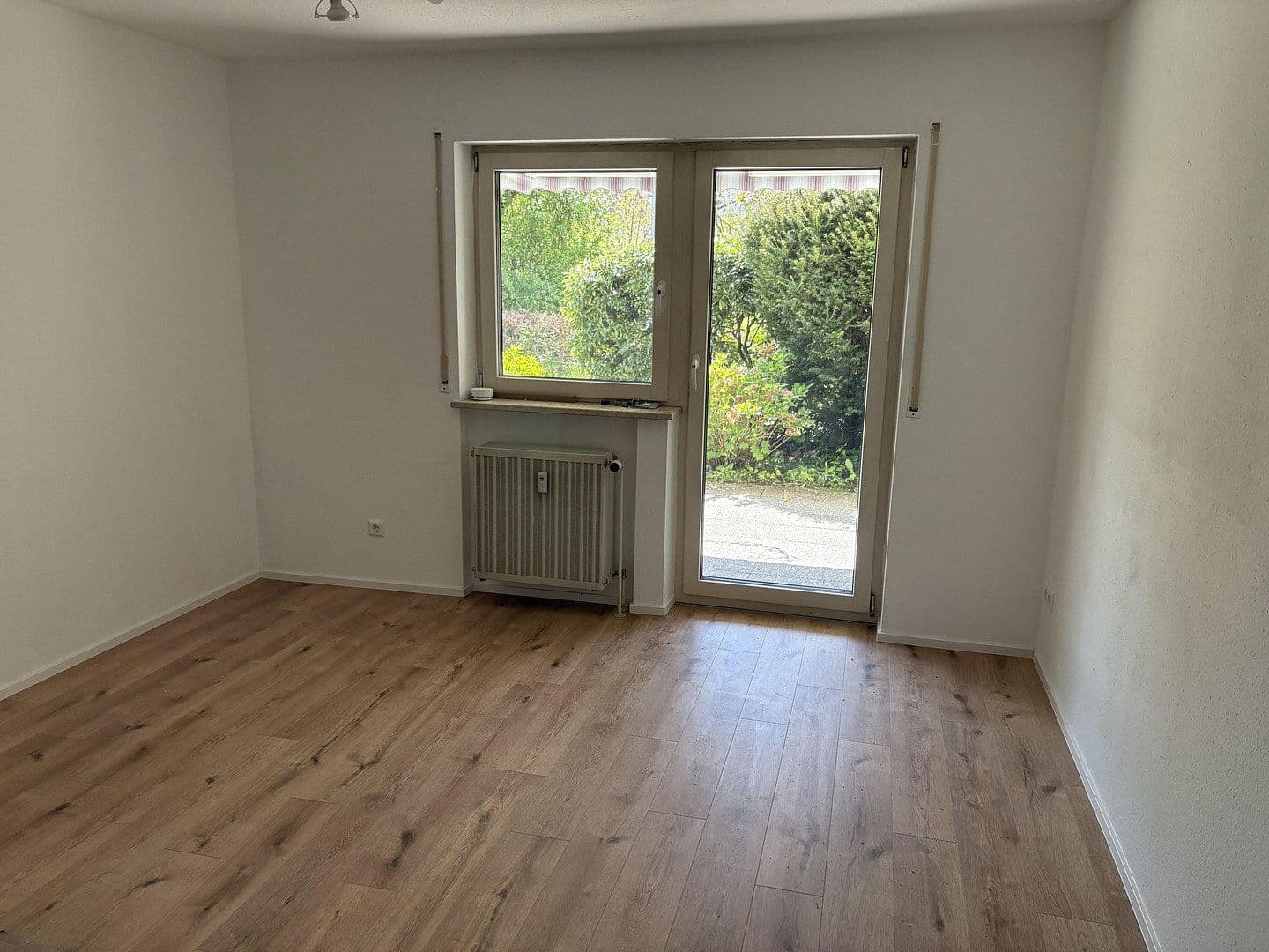 Prenájom bytu 3-izbový 113 m², Wangen im Allgäu, Bádensko-Wurttembersko Prenájom bytu 3-izbový 113 m², Wangen im Allgäu, Bádensko-Wurttembersko