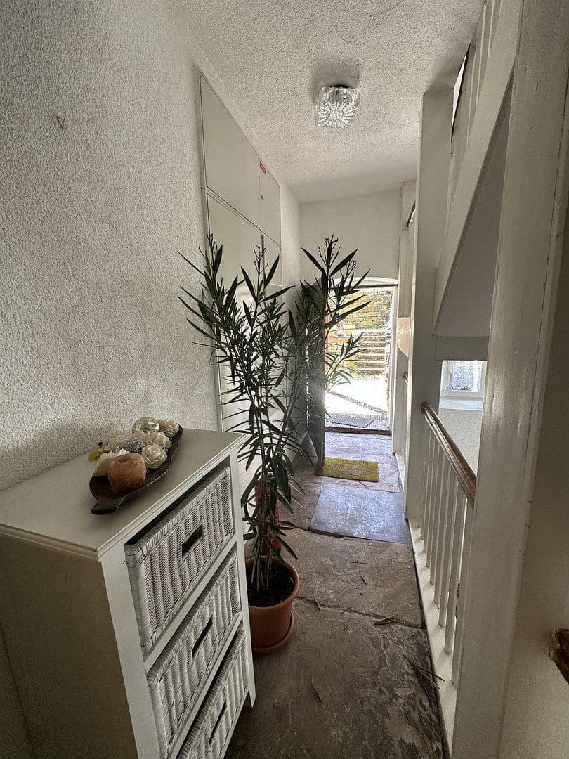 Prenájom bytu 3-izbový 80 m², Calw, Bádensko-Wurttembersko Prenájom bytu 3-izbový 80 m², Calw, Bádensko-Wurttembersko