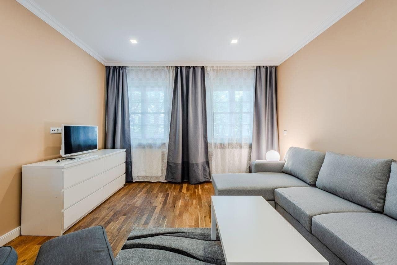 Predaj bytu 3-izbový 65 m², Pfahlerstraße 6, Berlin, Berlín Predaj bytu 3-izbový 65 m², Pfahlerstraße 6, Berlin, Berlín