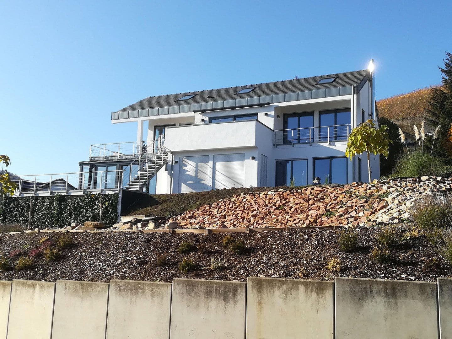 Predaj domu 216 m², pozemek 1.200 m², Oberwesel, Porýnie-Falcko Predaj domu 216 m², pozemek 1.200 m², Oberwesel, Porýnie-Falcko