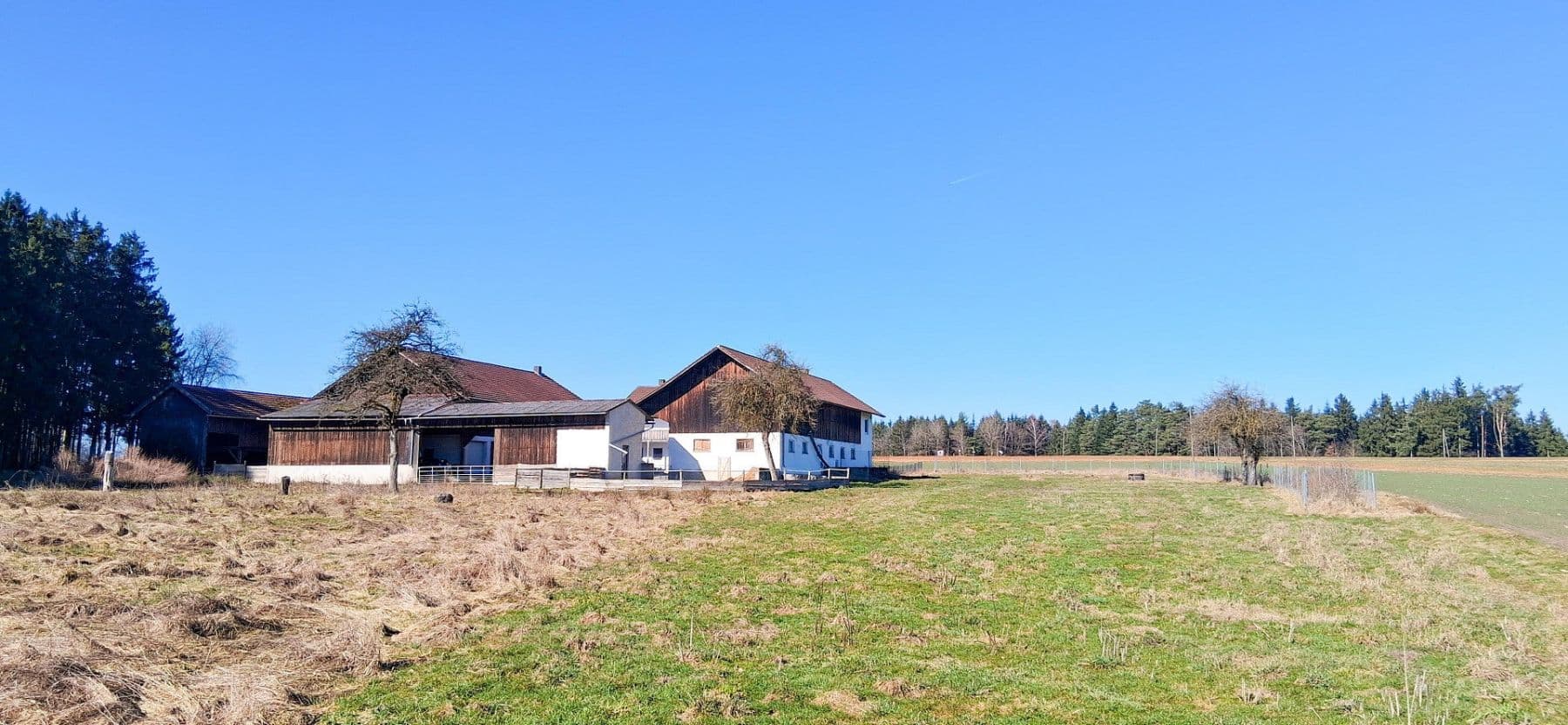 Predaj pozemku 12.500 m², Tölzenöd 2, Egglham, Bavorsko Predaj pozemku 12.500 m², Tölzenöd 2, Egglham, Bavorsko