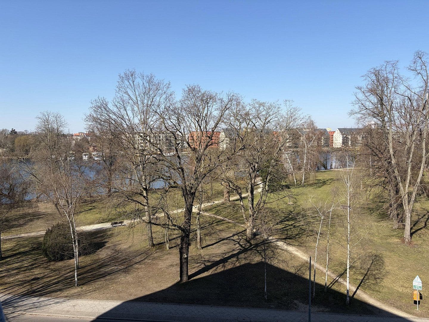 Prenájom bytu 2-izbový 68 m², Eiswerderstraße 10 A-J, Berlin, Berlín Prenájom bytu 2-izbový 68 m², Eiswerderstraße 10 A-J, Berlin, Berlín