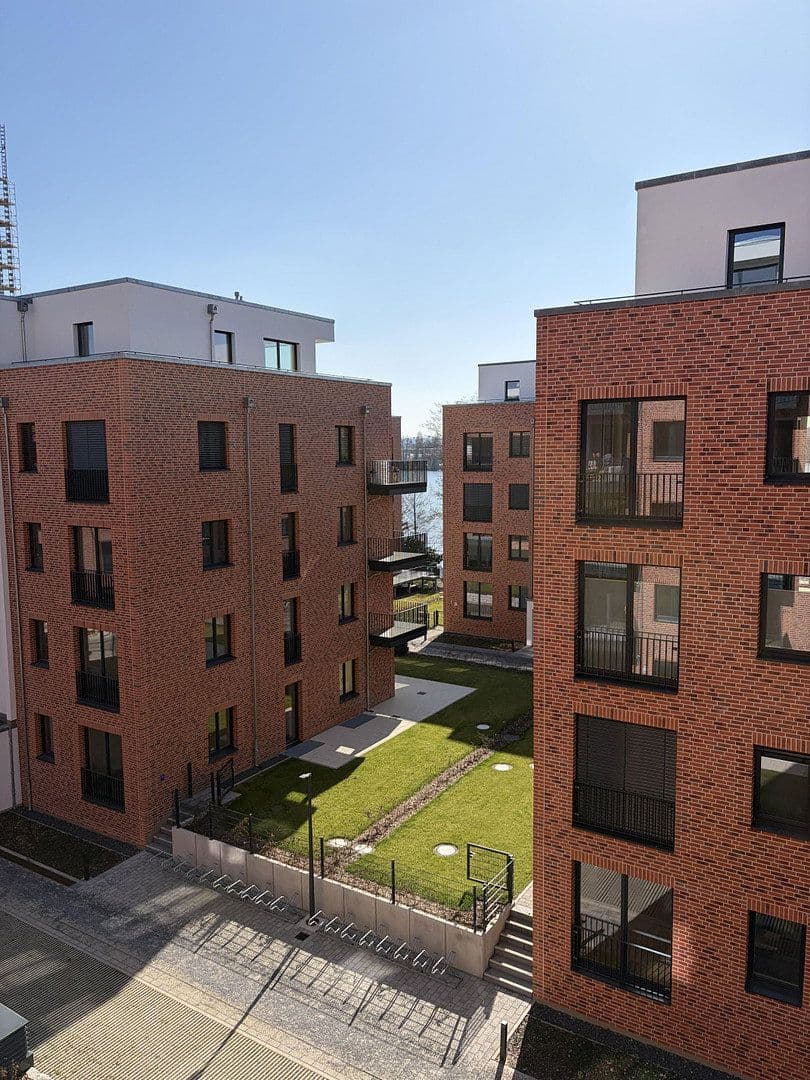 Prenájom bytu 2-izbový 68 m², Eiswerderstraße 10 A-J, Berlin, Berlín Prenájom bytu 2-izbový 68 m², Eiswerderstraße 10 A-J, Berlin, Berlín