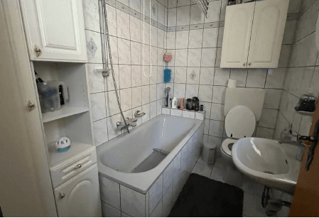 Prenájom domu 152 m², pozemek 350 m², Dürenerstr. 478, Eschweiler, Severné Porýnie - Westfálsko Prenájom domu 152 m², pozemek 350 m², Dürenerstr. 478, Eschweiler, Severné Porýnie - Westfálsko