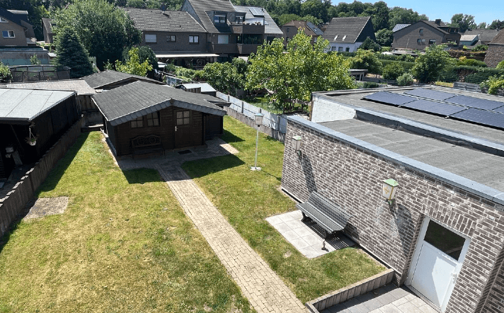 Prenájom domu 152 m², pozemek 350 m², Dürenerstr. 478, Eschweiler, Severné Porýnie - Westfálsko Prenájom domu 152 m², pozemek 350 m², Dürenerstr. 478, Eschweiler, Severné Porýnie - Westfálsko