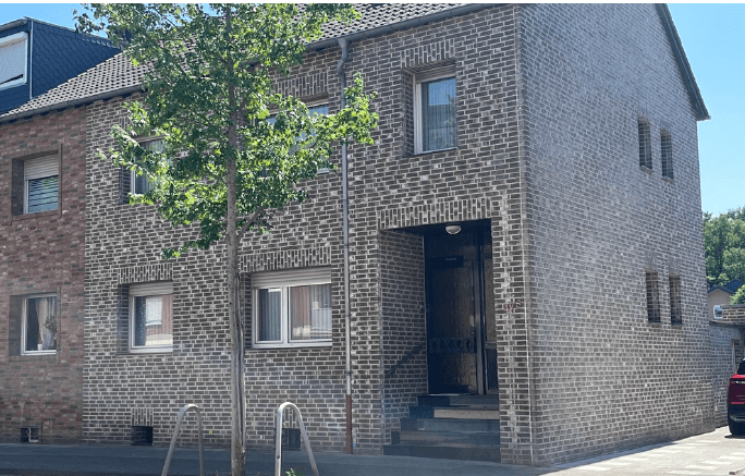 Prenájom domu 152 m², pozemek 350 m², Dürenerstr. 478, Eschweiler, Severné Porýnie - Westfálsko Prenájom domu 152 m², pozemek 350 m², Dürenerstr. 478, Eschweiler, Severné Porýnie - Westfálsko