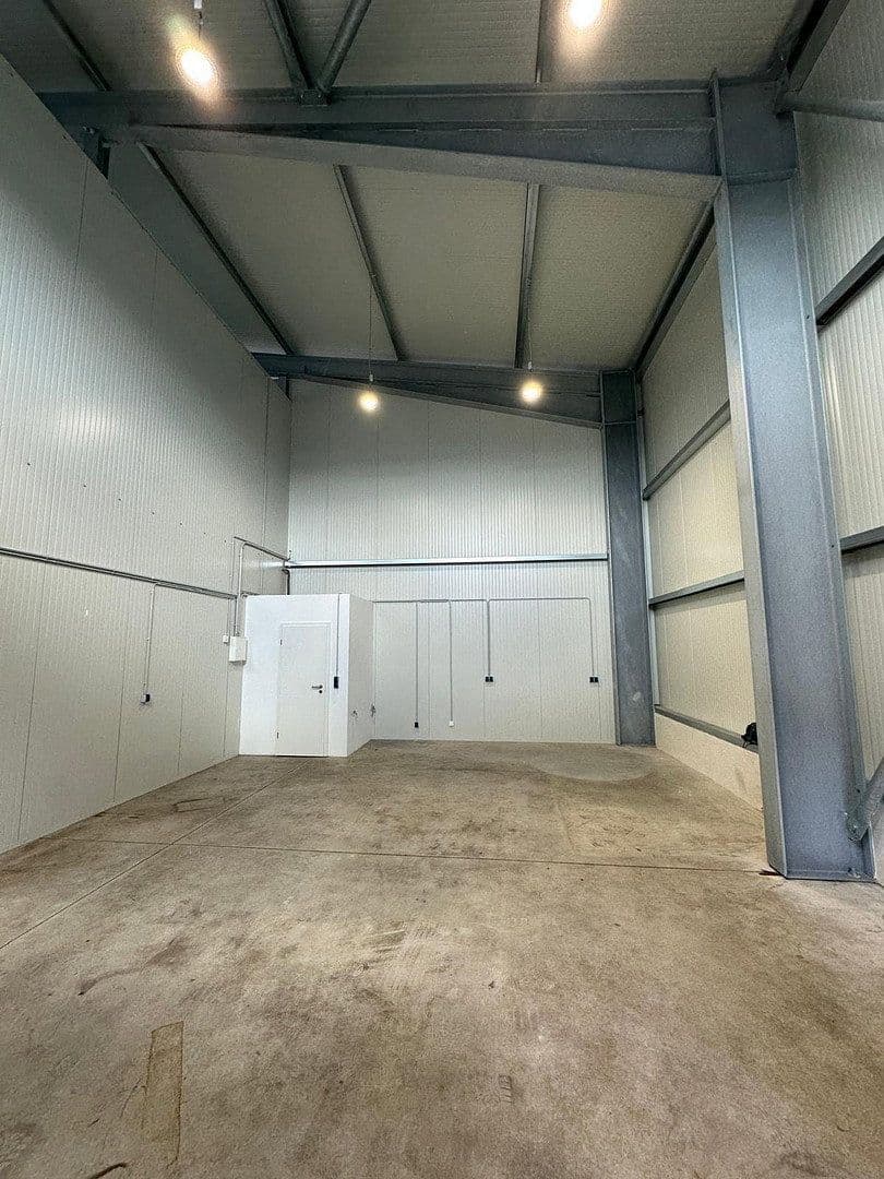 Prenájom nebytového priestoru 62 m², Emmy-Noether-Str. 4, Rheinbach, Severné Porýnie - Westfálsko Prenájom nebytového priestoru 62 m², Emmy-Noether-Str. 4, Rheinbach, Severné Porýnie - Westfálsko