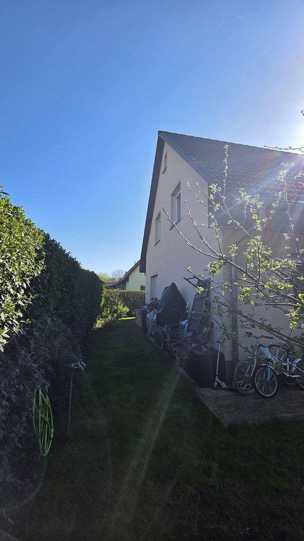 Predaj domu 135 m², pozemek 475 m², Velten, Brandenbursko Predaj domu 135 m², pozemek 475 m², Velten, Brandenbursko