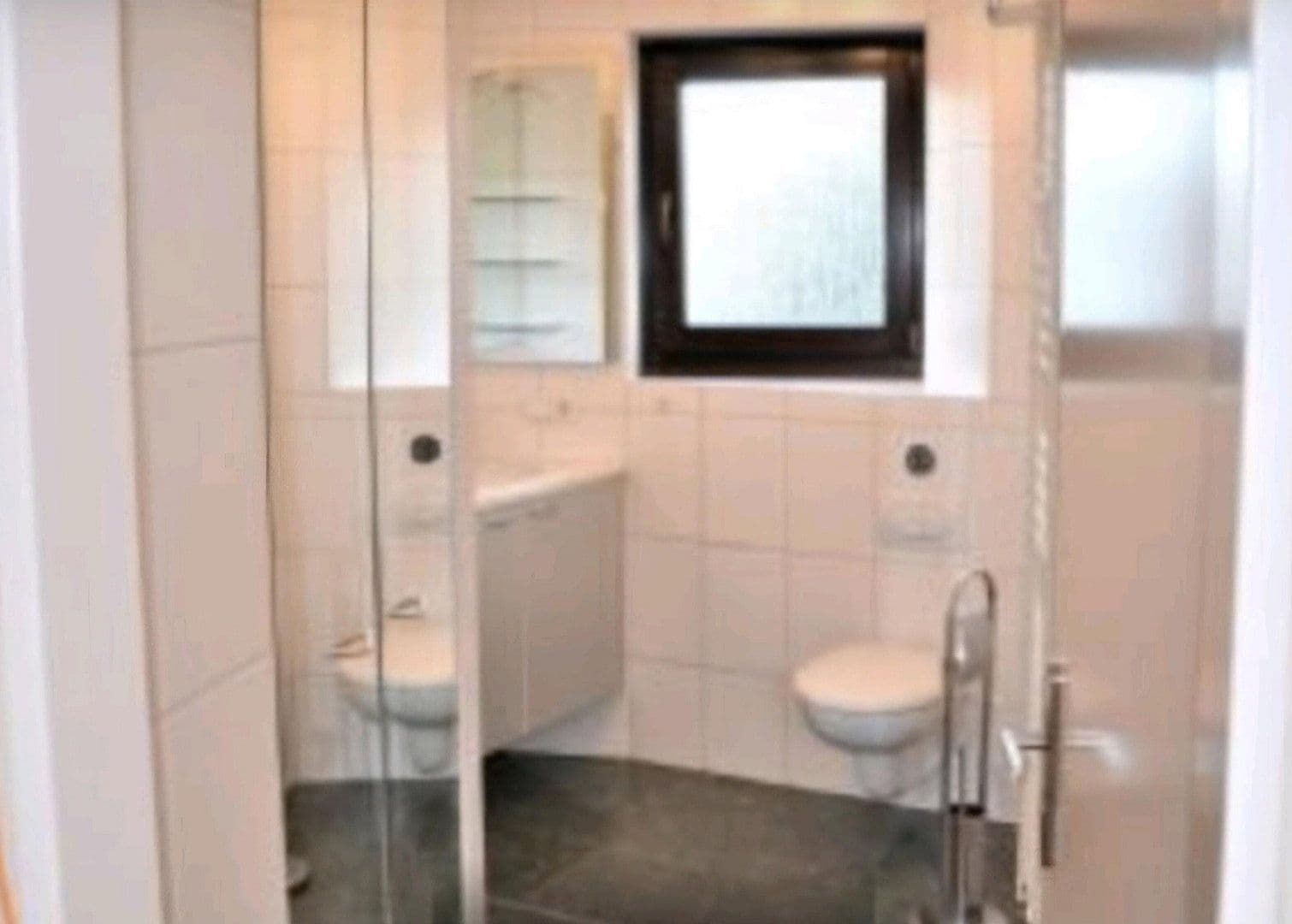 Prenájom bytu 3-izbový 78 m², Im Lobach 25, Saarbrücken, Sársko Prenájom bytu 3-izbový 78 m², Im Lobach 25, Saarbrücken, Sársko