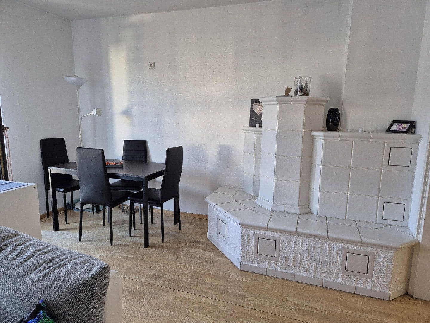 Prenájom bytu 3-izbový 78 m², Im Lobach 25, Saarbrücken, Sársko Prenájom bytu 3-izbový 78 m², Im Lobach 25, Saarbrücken, Sársko