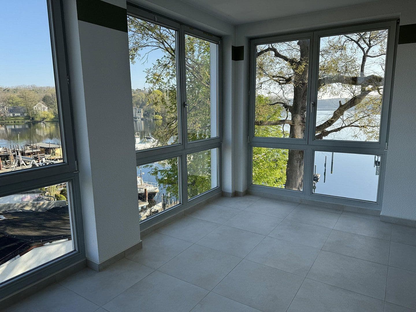 Predaj bytu 2-izbový 67 m², Tschudistraße 8c, Potsdam - Neu-Fahrland, Brandenbursko Predaj bytu 2-izbový 67 m², Tschudistraße 8c, Potsdam - Neu-Fahrland, Brandenbursko