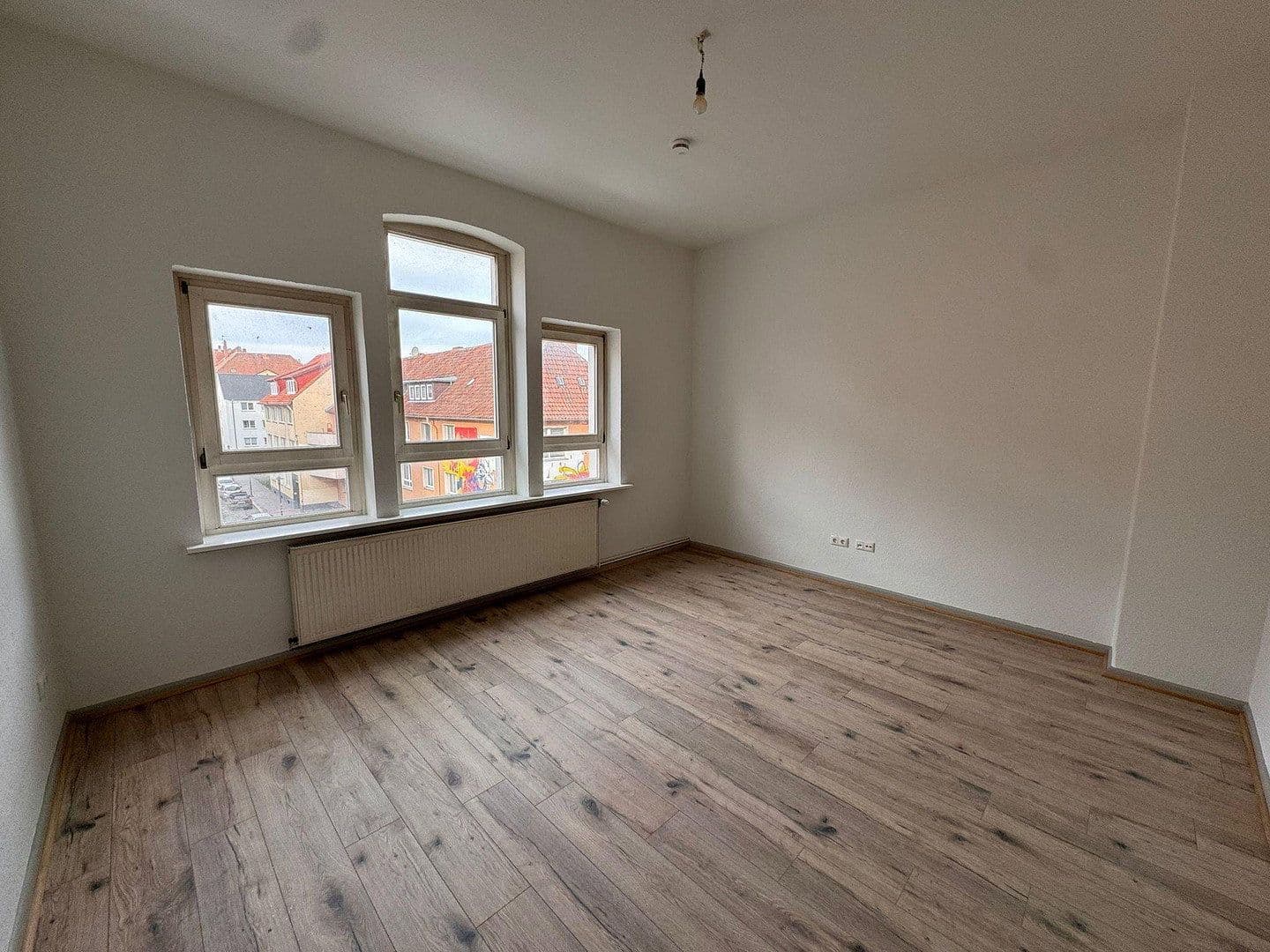 Prenájom bytu 3-izbový 80 m², Hildesheim, Dolné Sasko Prenájom bytu 3-izbový 80 m², Hildesheim, Dolné Sasko