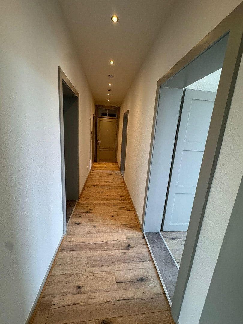 Prenájom bytu 3-izbový 80 m², Hildesheim, Dolné Sasko Prenájom bytu 3-izbový 80 m², Hildesheim, Dolné Sasko