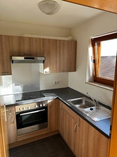 Prenájom bytu 1-izbový 28 m², Untergruppenbach, Bádensko-Wurttembersko Prenájom bytu 1-izbový 28 m², Untergruppenbach, Bádensko-Wurttembersko