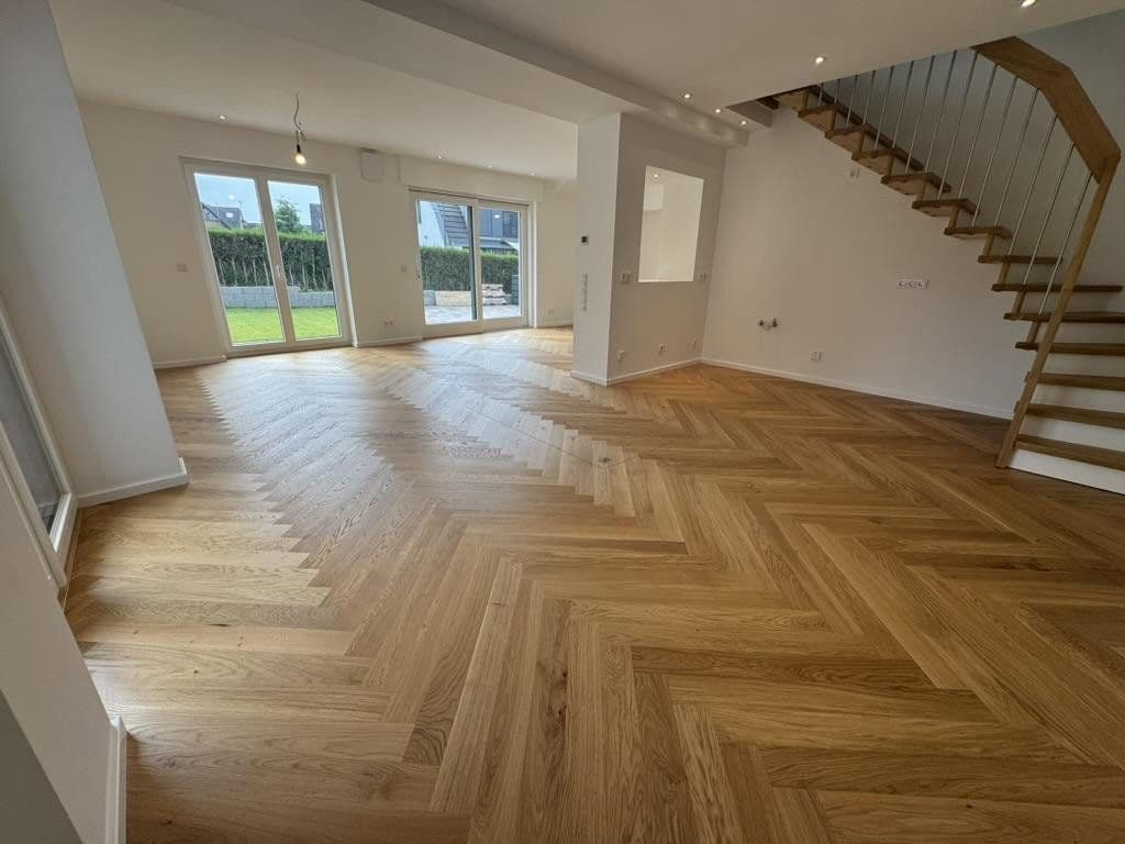Prenájom domu 100 m², pozemek 170 m², Düsseldorf, Severné Porýnie - Westfálsko Prenájom domu 100 m², pozemek 170 m², Düsseldorf, Severné Porýnie - Westfálsko