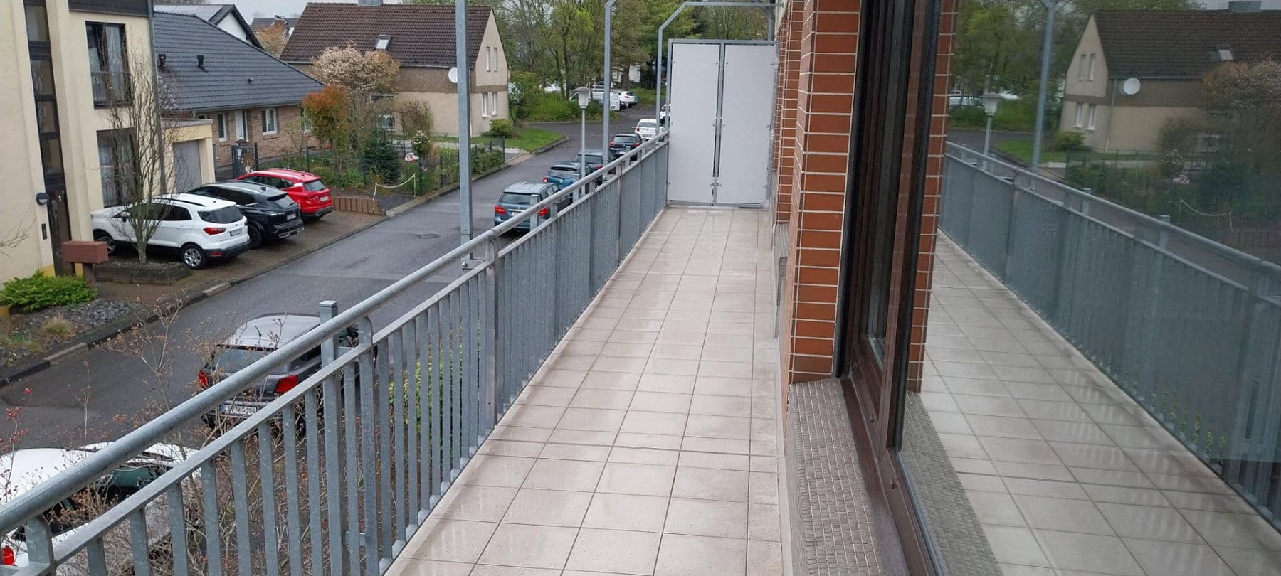 Prenájom bytu 3-izbový 100 m², Leverkusen, Severné Porýnie - Westfálsko Prenájom bytu 3-izbový 100 m², Leverkusen, Severné Porýnie - Westfálsko