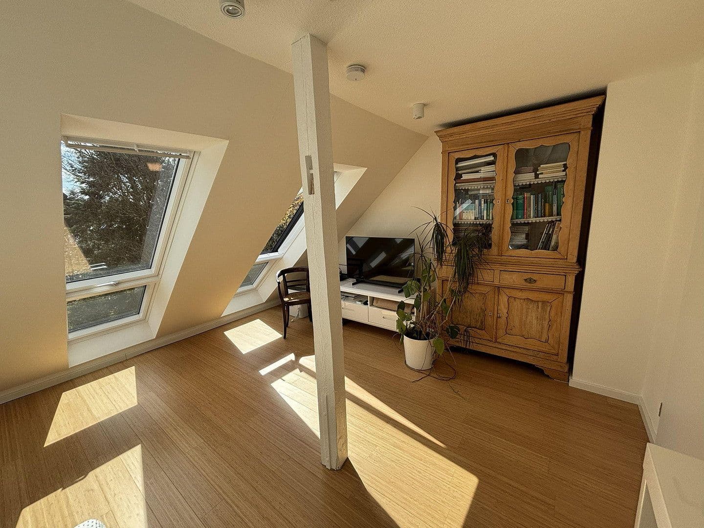 Predaj domu 105 m², pozemek 153 m², Hamburg, Hamburg Predaj domu 105 m², pozemek 153 m², Hamburg, Hamburg