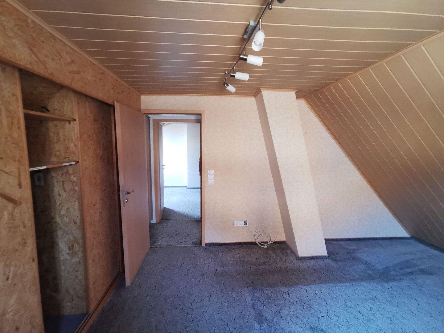 Predaj domu 80 m², pozemek 407 m², Dieburg, Hesensko Predaj domu 80 m², pozemek 407 m², Dieburg, Hesensko