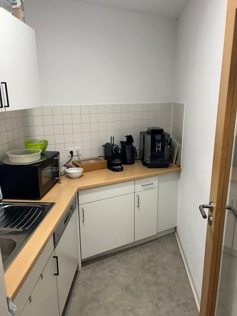 Prenájom kancelárie 106 m², Emser Platz 2, Berlin, Berlín Prenájom kancelárie 106 m², Emser Platz 2, Berlin, Berlín