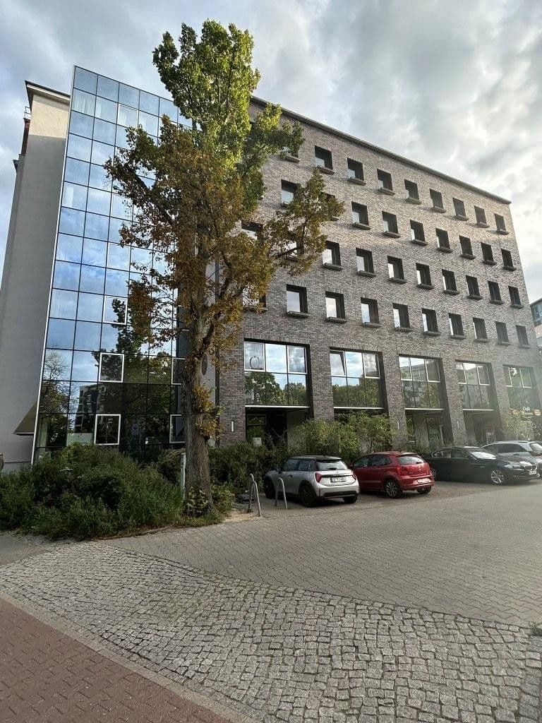 Prenájom kancelárie 106 m², Emser Platz 2, Berlin, Berlín Prenájom kancelárie 106 m², Emser Platz 2, Berlin, Berlín
