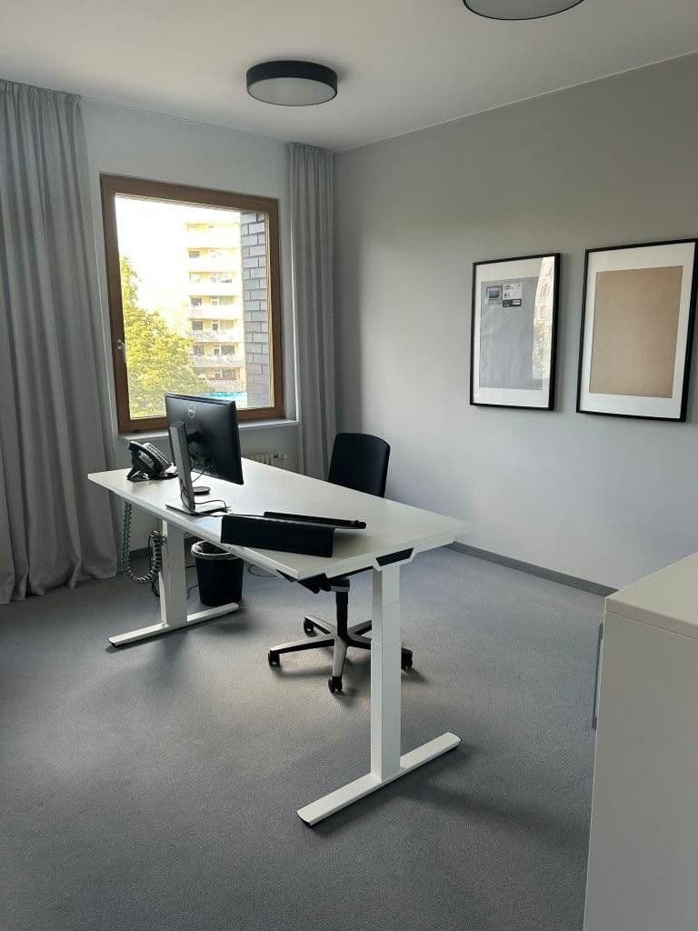 Prenájom kancelárie 106 m², Emser Platz 2, Berlin, Berlín Prenájom kancelárie 106 m², Emser Platz 2, Berlin, Berlín