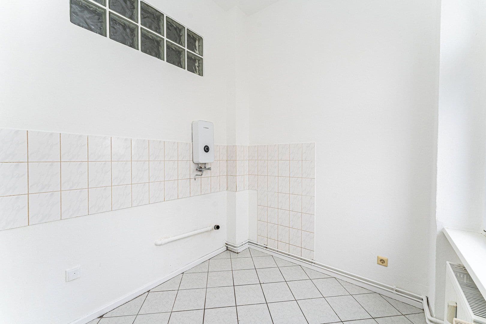 Prenájom bytu 1-izbový 49 m², Koloniestr. 37, Berlin, Berlín Prenájom bytu 1-izbový 49 m², Koloniestr. 37, Berlin, Berlín
