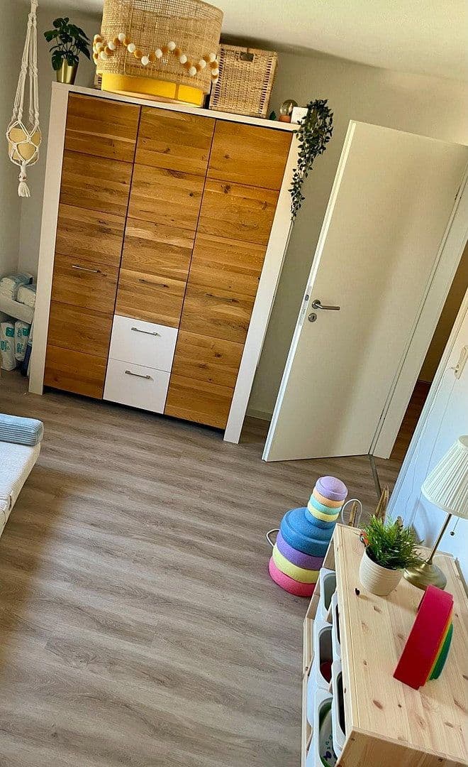 Prenájom domu 110 m², pozemek 400 m², Am Baalberger Sportplatz 5 b, Bernburg, Sasko-Anhaltsko Prenájom domu 110 m², pozemek 400 m², Am Baalberger Sportplatz 5 b, Bernburg, Sasko-Anhaltsko