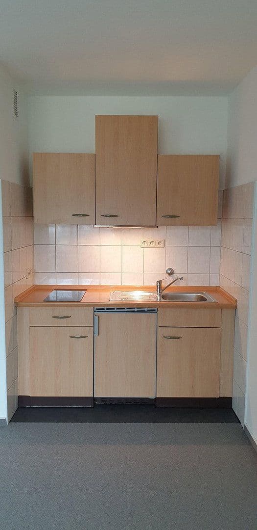 Prenájom bytu 1-izbový 30 m², Kölner Str. 25-27, Langenfeld (Rheinland), Severné Porýnie - Westfálsko Prenájom bytu 1-izbový 30 m², Kölner Str. 25-27, Langenfeld (Rheinland), Severné Porýnie - Westfálsko