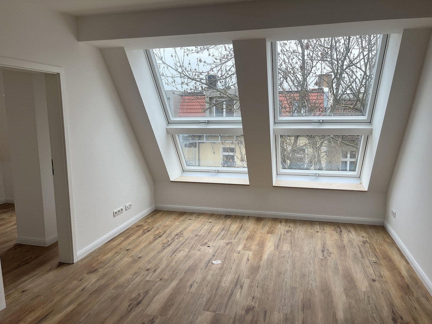 Prenájom bytu 2-izbový 48 m², Dietzgenstraße 93, Berlin, Berlín Prenájom bytu 2-izbový 48 m², Dietzgenstraße 93, Berlin, Berlín