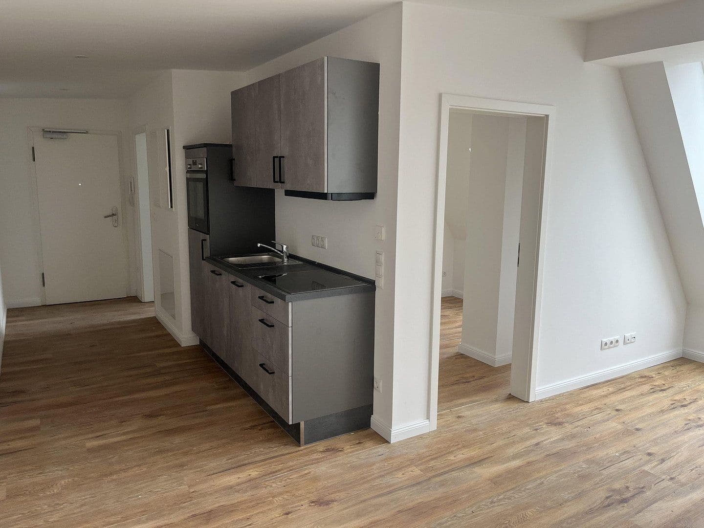 Prenájom bytu 2-izbový 48 m², Dietzgenstraße 93, Berlin, Berlín Prenájom bytu 2-izbový 48 m², Dietzgenstraße 93, Berlin, Berlín