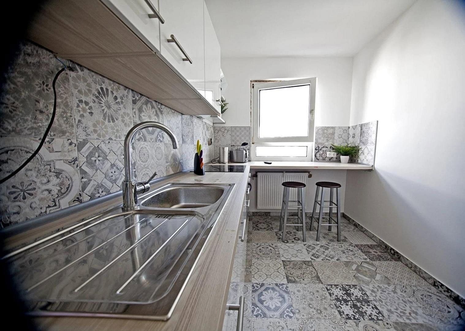 Prenájom bytu 2-izbový 58 m², Frankfurt am Main, Hesensko Prenájom bytu 2-izbový 58 m², Frankfurt am Main, Hesensko